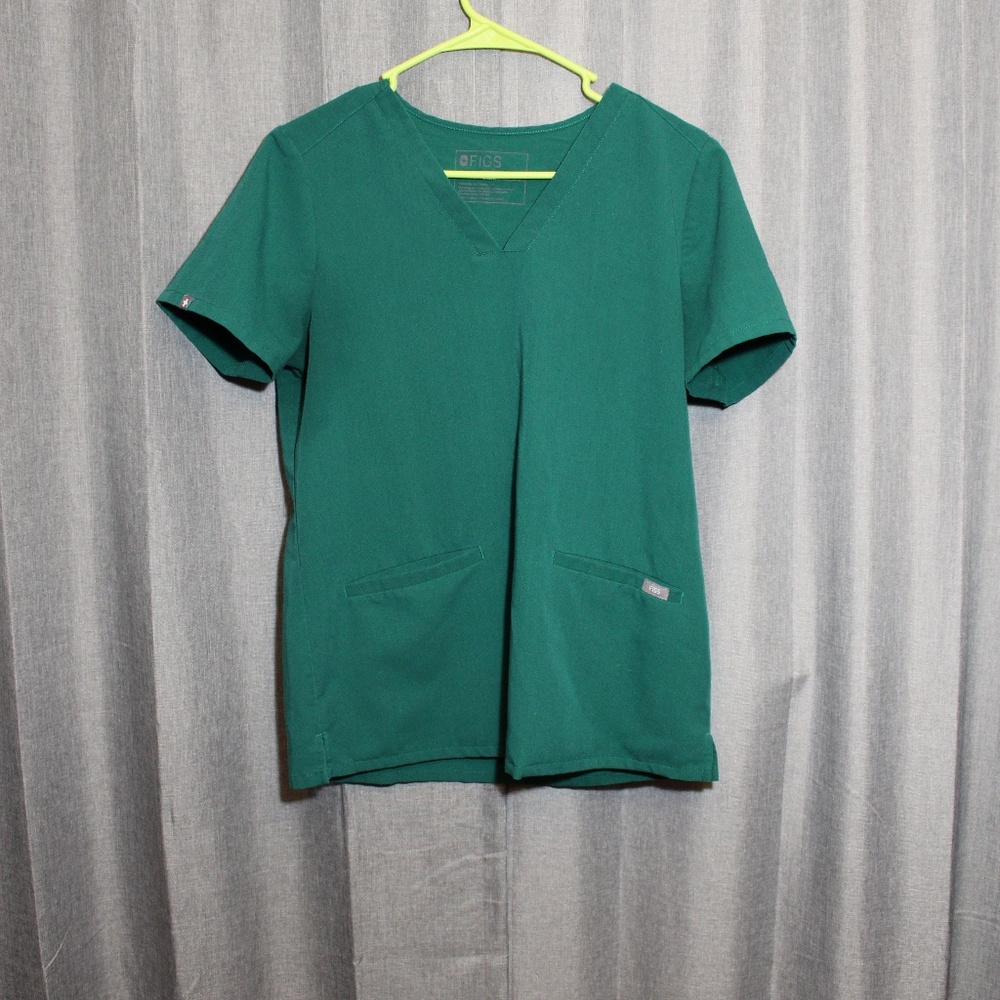 Hunter Green Figs Scrub Top